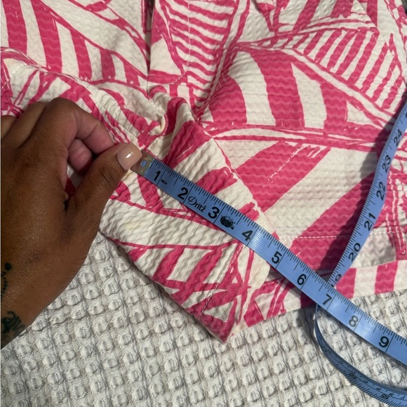 Lilly Pulitzer The Callahan Pink and White Geometric Shorts - Picture 12 of 12